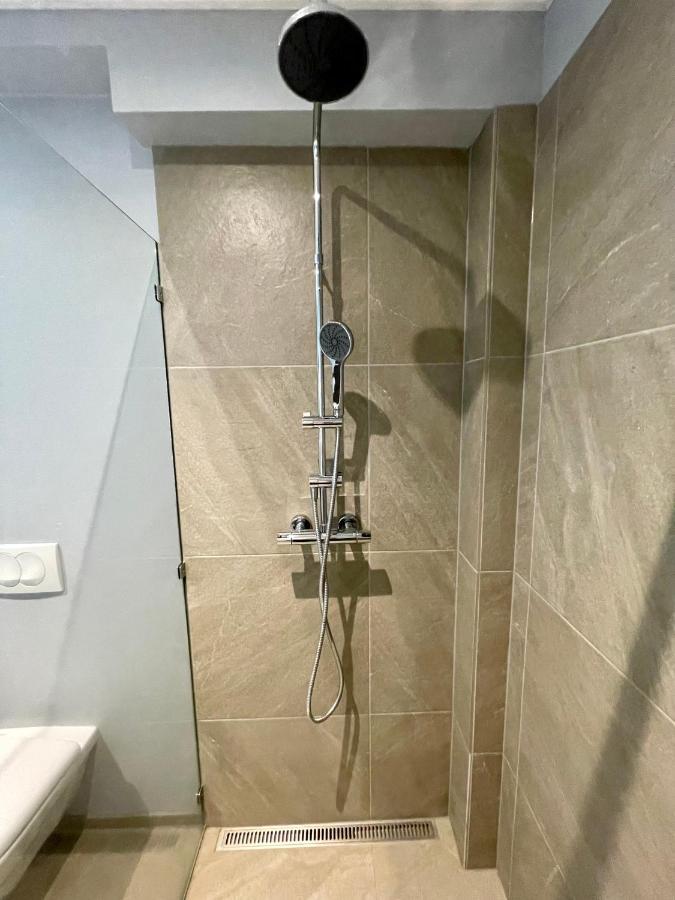 Modern Apartment With Hot Tub In Ακουρέιρι Εξωτερικό φωτογραφία