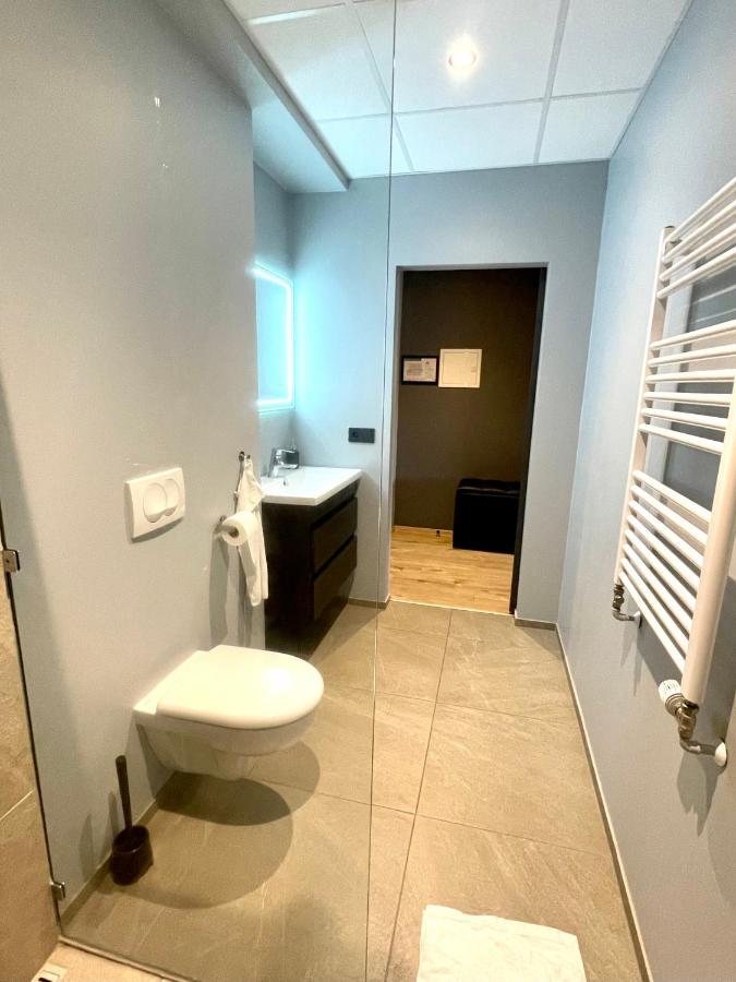 Modern Apartment With Hot Tub In Ακουρέιρι Εξωτερικό φωτογραφία