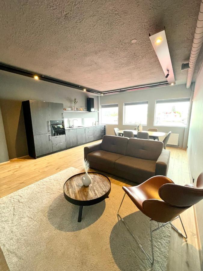 Modern Apartment With Hot Tub In Ακουρέιρι Εξωτερικό φωτογραφία