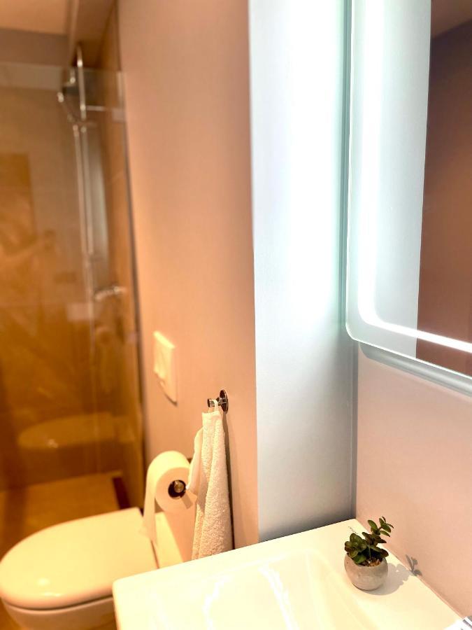 Modern Apartment With Hot Tub In Ακουρέιρι Εξωτερικό φωτογραφία