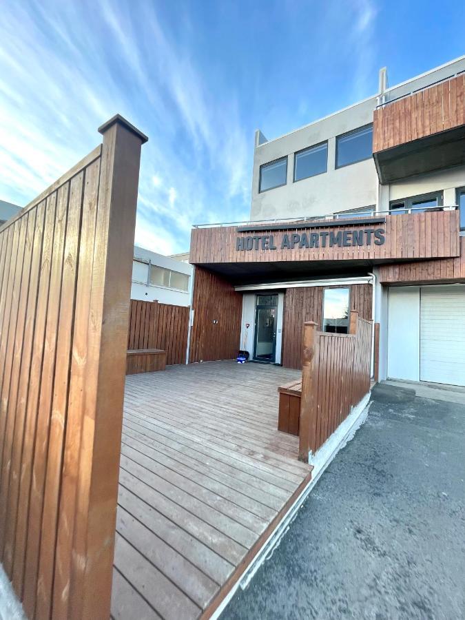 Modern Apartment With Hot Tub In Ακουρέιρι Εξωτερικό φωτογραφία