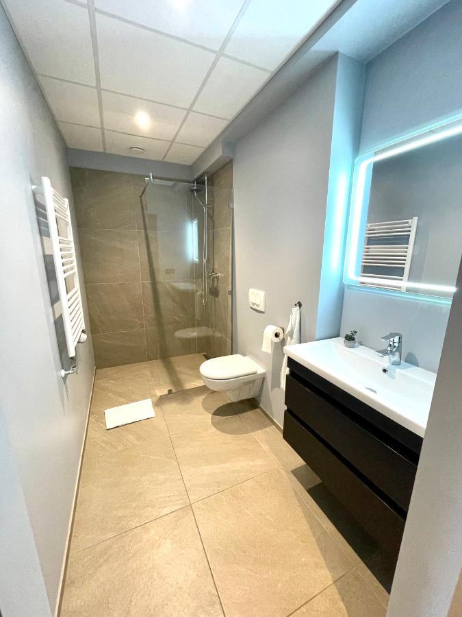Modern Apartment With Hot Tub In Ακουρέιρι Εξωτερικό φωτογραφία